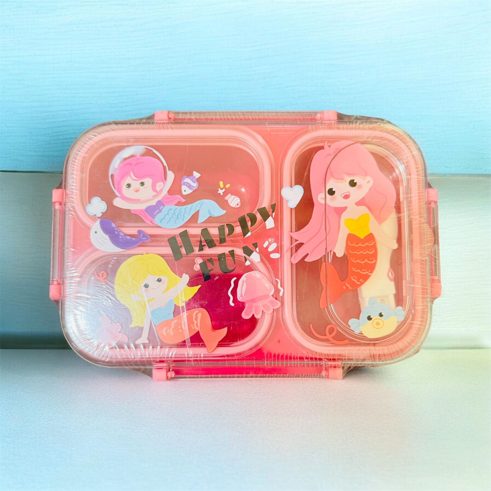 Multi-compartment bento-style lunch box. - Image 2